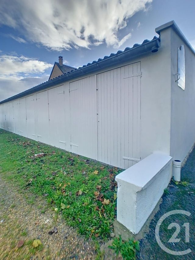 parking à louer - 10.0 m2 - COMPIEGNE - 60 - PICARDIE - Century 21 Infinity