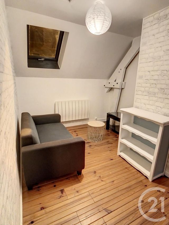 Appartement F2 à louer VENETTE